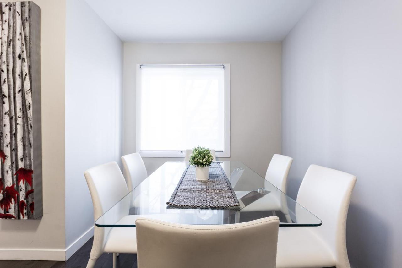 Spacious 3 Bdrm Home Near Downtown 오타와 외부 사진